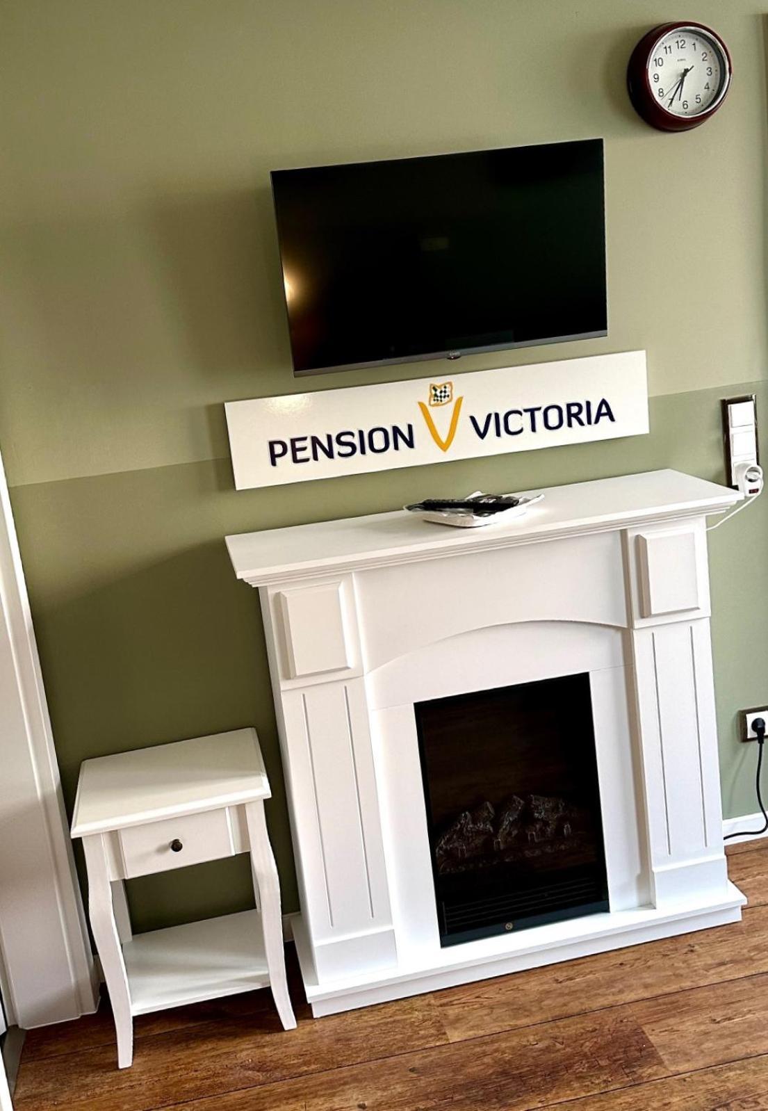 Pension Victoria Гальберштадт Екстер'єр фото